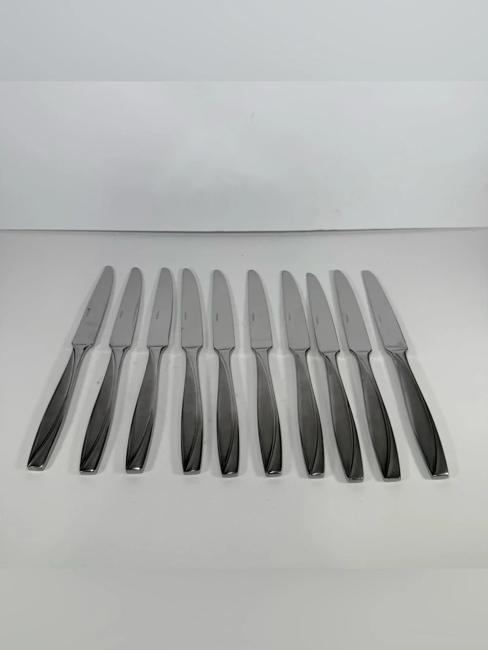 Oneida Camlynn Cleo Stainless Flatware 42 Pcs Lot Frosted/Mirror Finish Serving